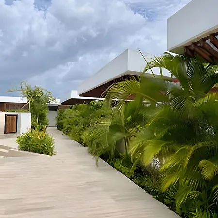 Martinique *